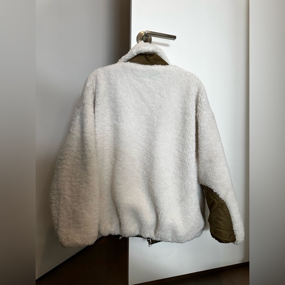 Puff Jacket - Picture 4 of 4